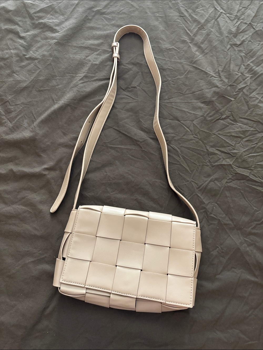 Woven Crossbody Shoulder Bag - Light Taupe